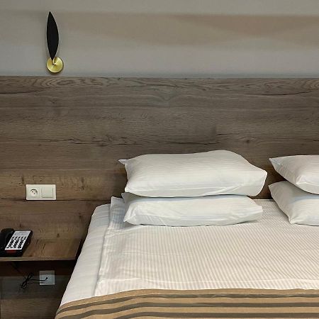 Hotel Gloria Deluxe 博罗沃耶 外观 照片