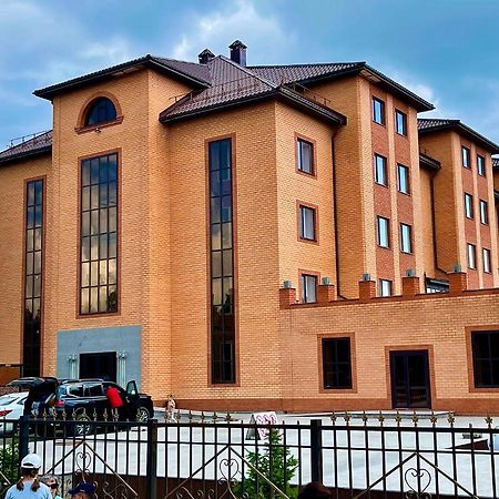 Hotel Gloria Deluxe 博罗沃耶 外观 照片