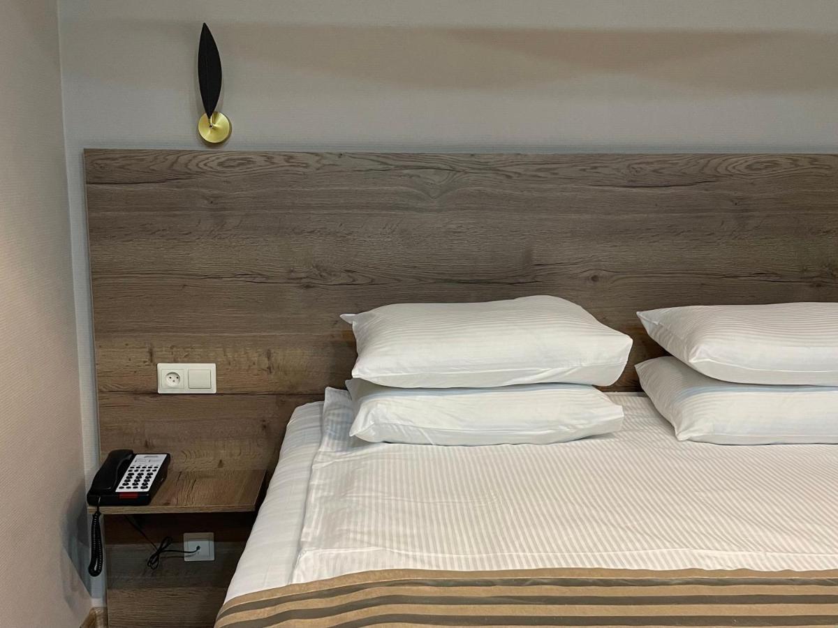Hotel Gloria Deluxe 博罗沃耶 外观 照片